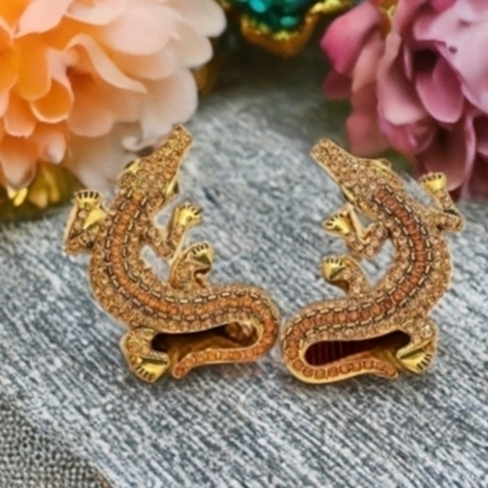 BETSEY JOHNSON CRYSTAL ALLIGATOR EARRINGS